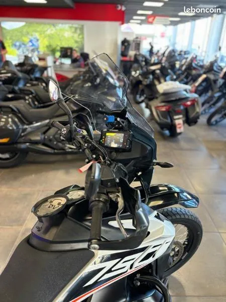 790 ADVENTURE