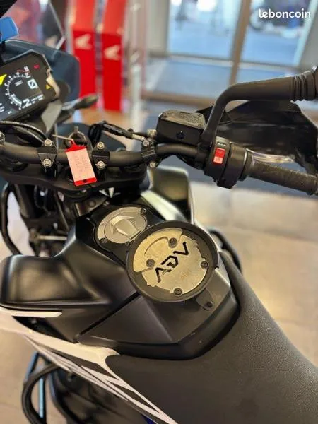 790 ADVENTURE