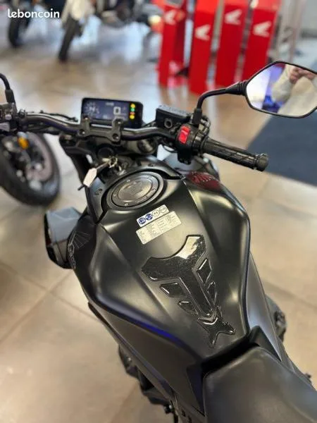 CB650R Neo Sports Café