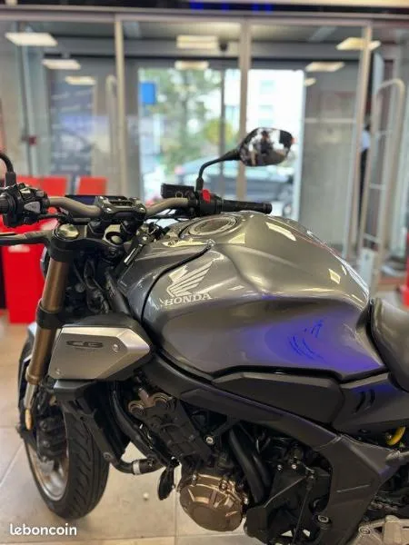 CB650R Neo Sports Café