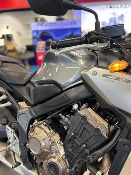 CB650R Neo Sports Café