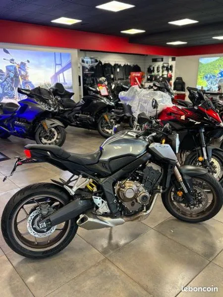 CB650R Neo Sports Café