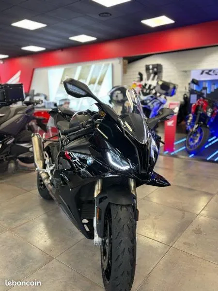 S 1000 RR