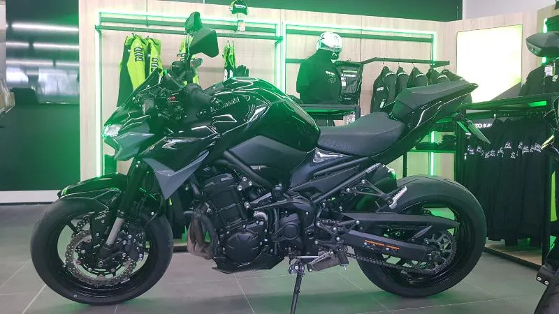 Z 900