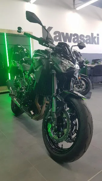Z 900