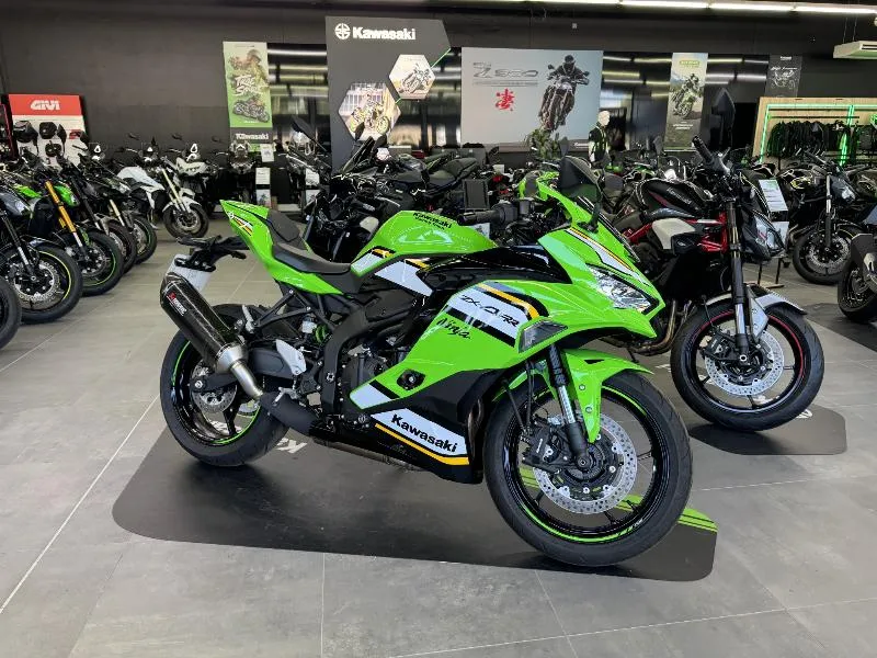 Ninja ZX4RR