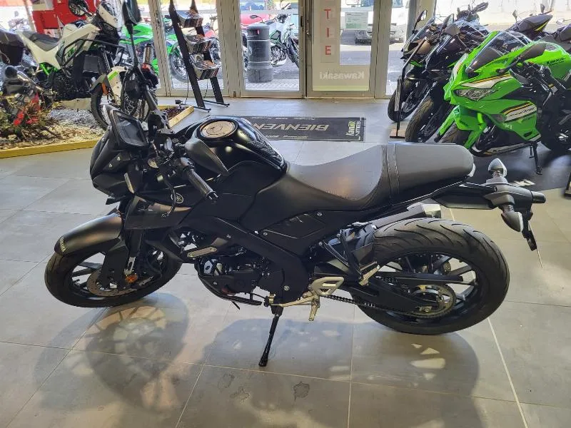MT125 ABS