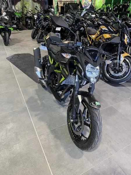Z125