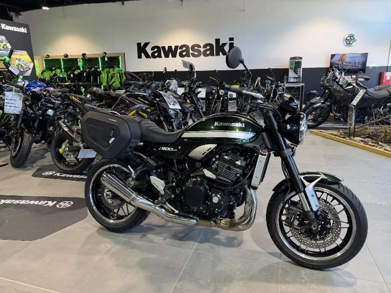 Z900RS