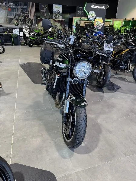 Z900RS