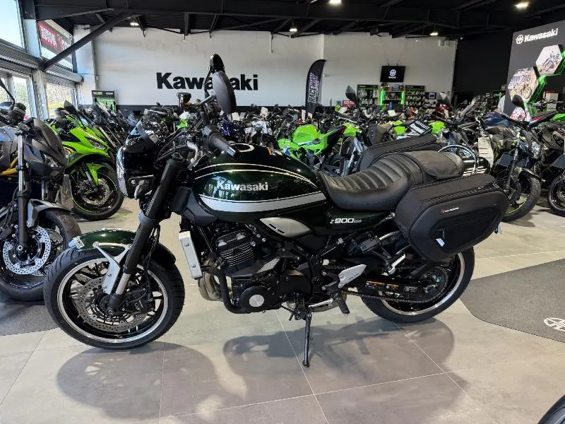 Z900RS