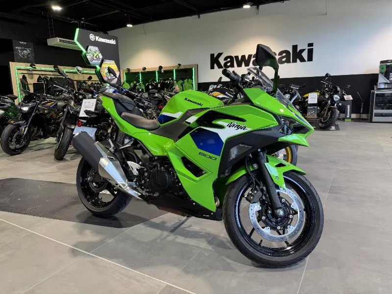 Ninja 500 SE 2025