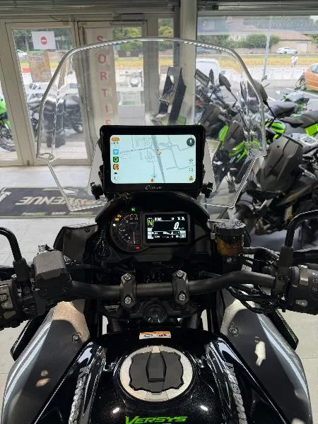 VERSYS 1100 SE