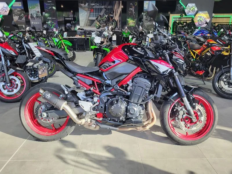 Z 900