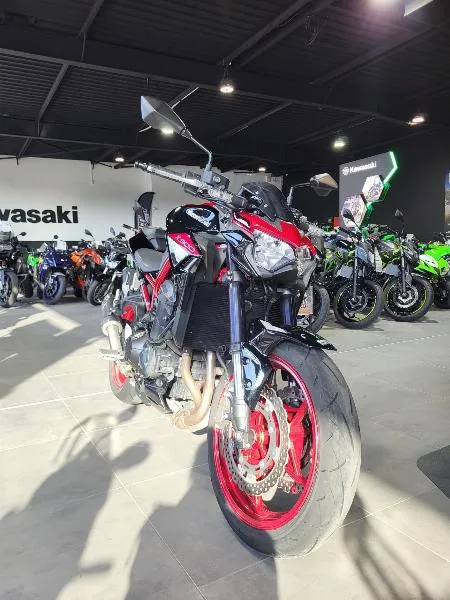 Z 900