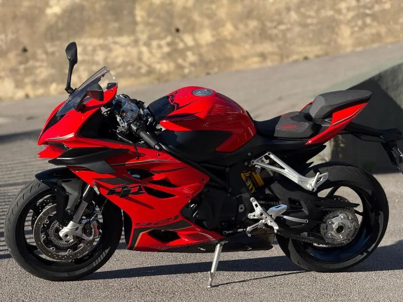 SRK 921 RR