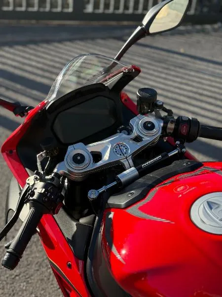 SRK 921 RR