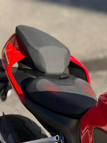 SRK 921 RR