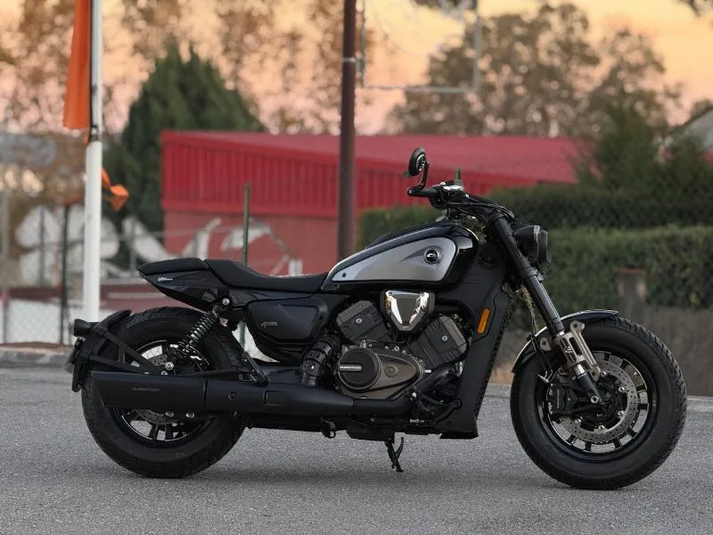 SRV 600