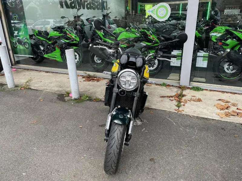 Z900 RS