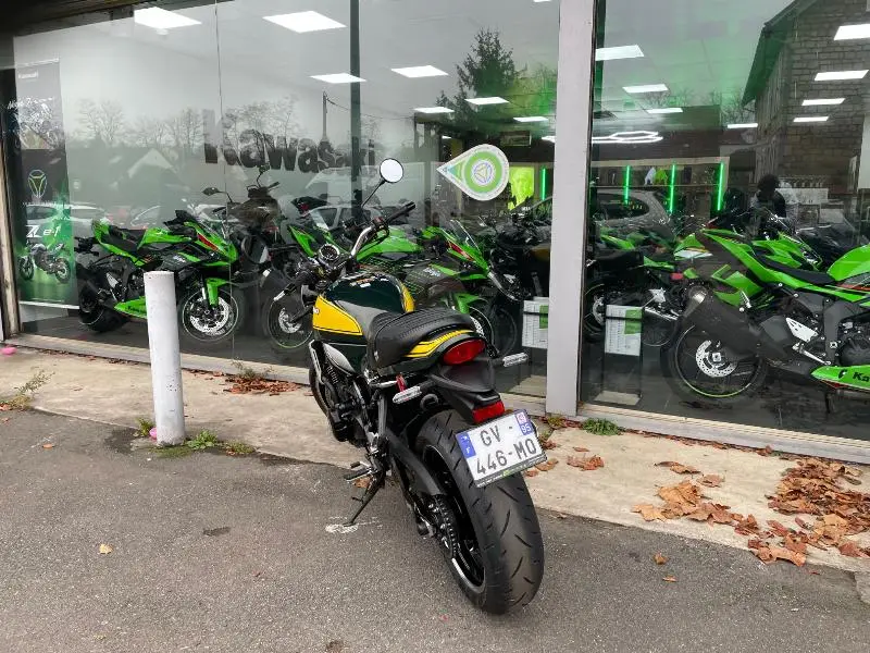 Z900 RS