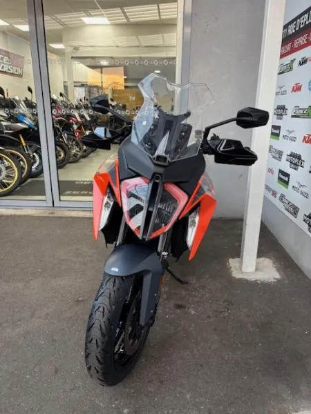 1290 SUPER DUKE GT