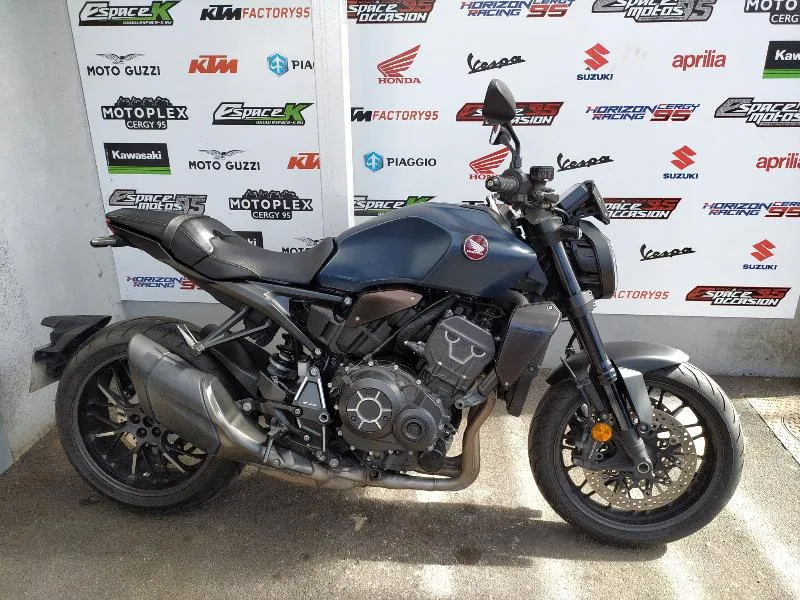 CB 1000 R BLACK EDITION