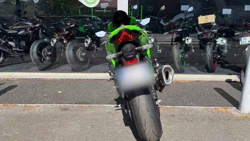 ZX10R
