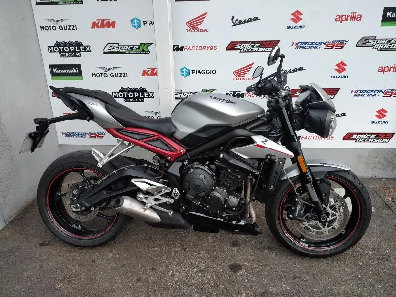 STREET TRIPLE 765 R
