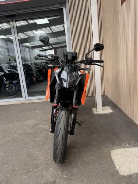 390 DUKE ABS