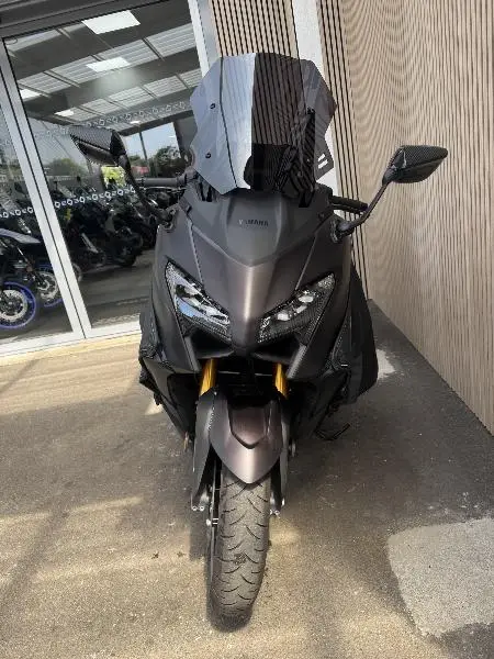 XP TMAX 560 TECH MAX