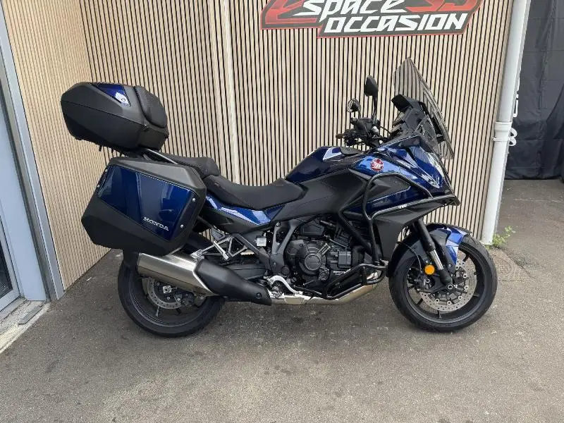 NT 1100 DCT 2025
