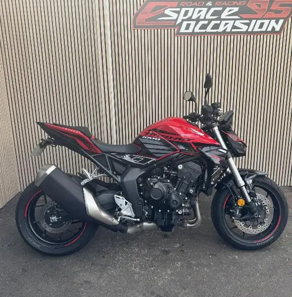 CB 1000 Hornet