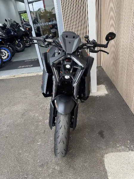 1390 SUPER DUKE R