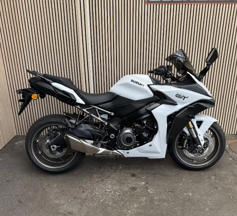 GSXS 1000 GT