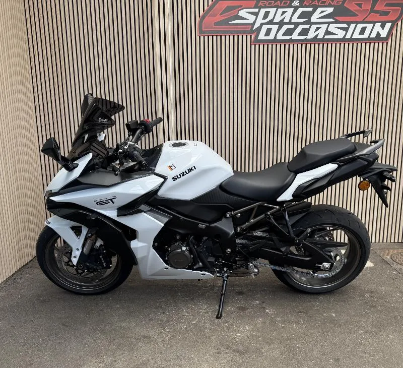 GSXS 1000 GT