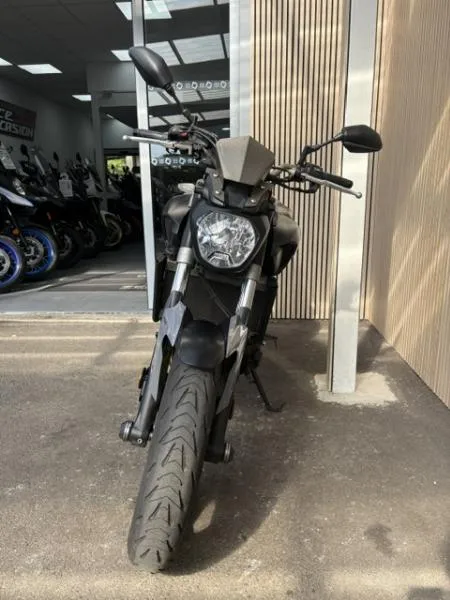 MT07 