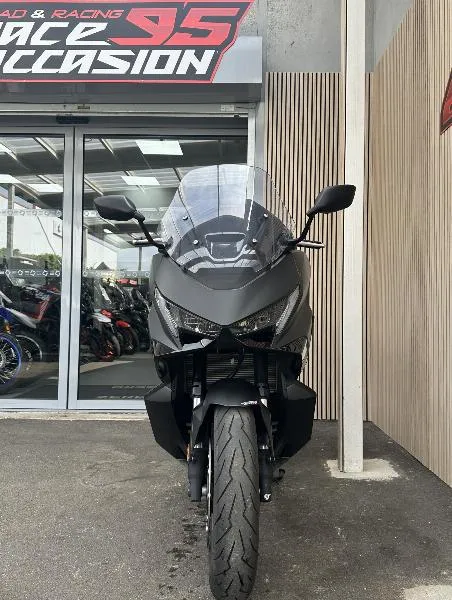 NSS FORZA 750