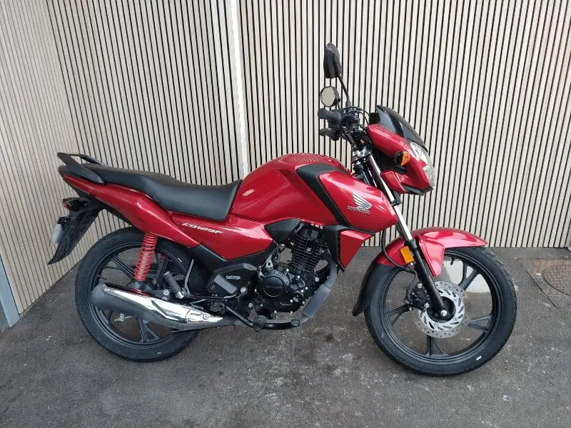 CB 125 F