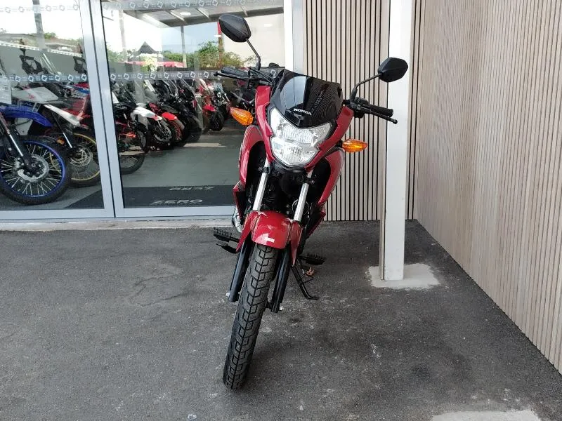 CB 125 F