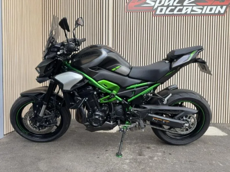 Z 900