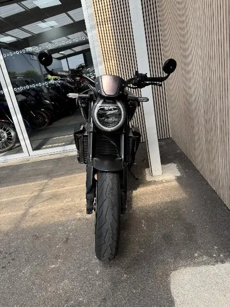 CB 1000 R BLACK EDITION