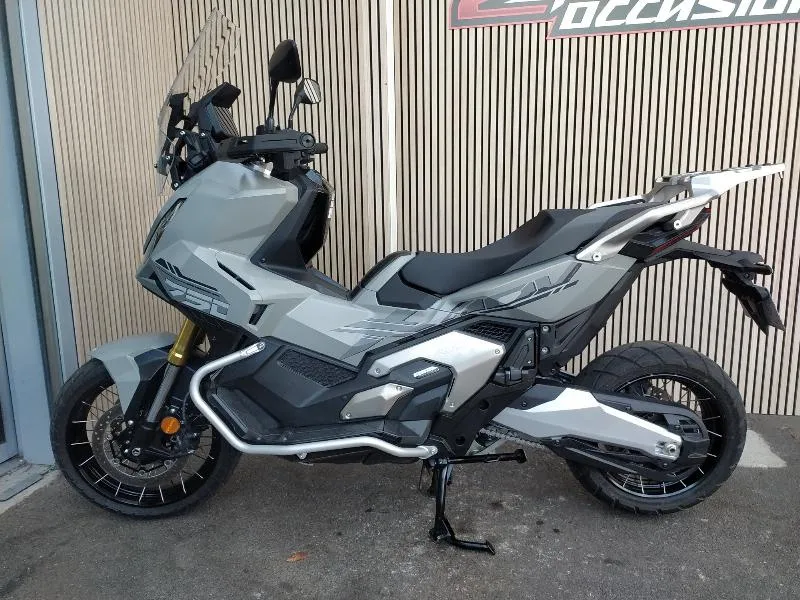XADV 750