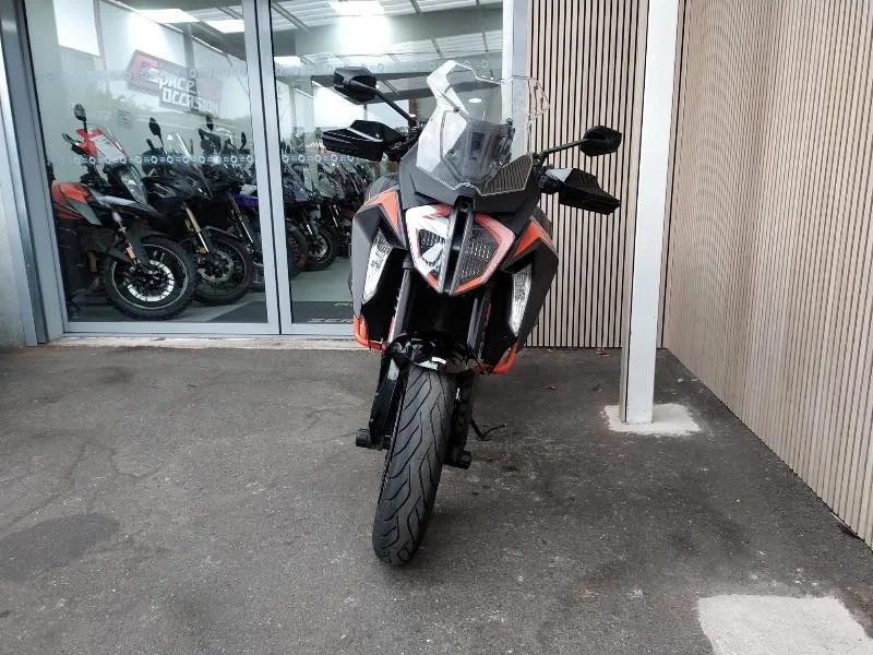 1290 SUPER DUKE GT