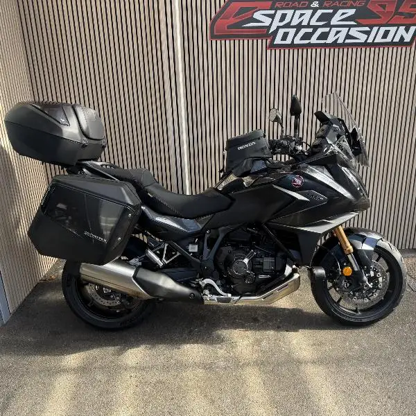 NT 1100 DCT PACK VOYAGE