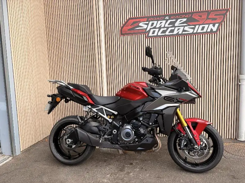 GSXS 1000 GX