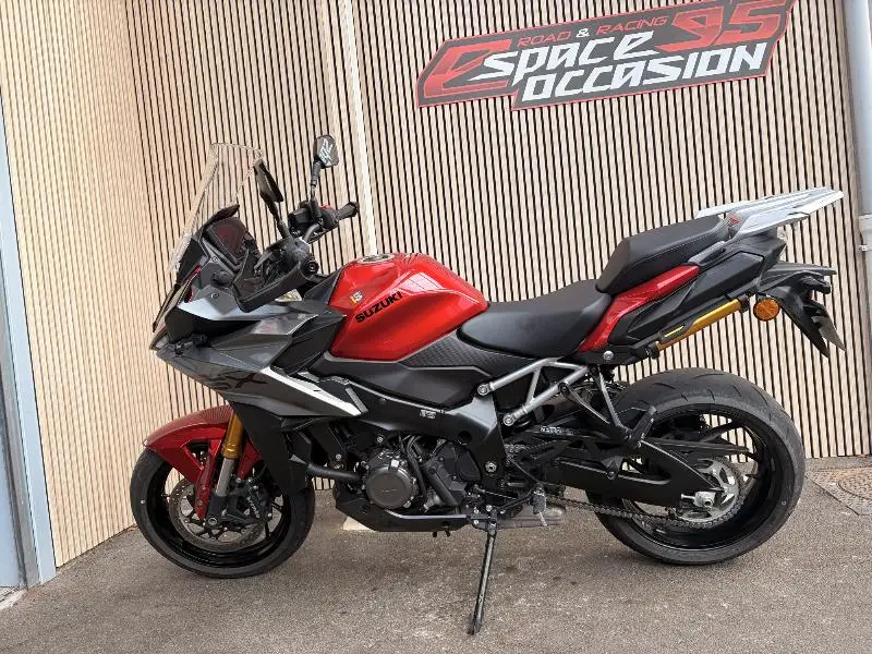 GSXS 1000 GX