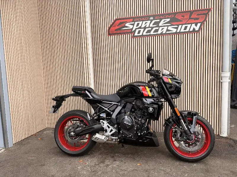 GSX 8TT