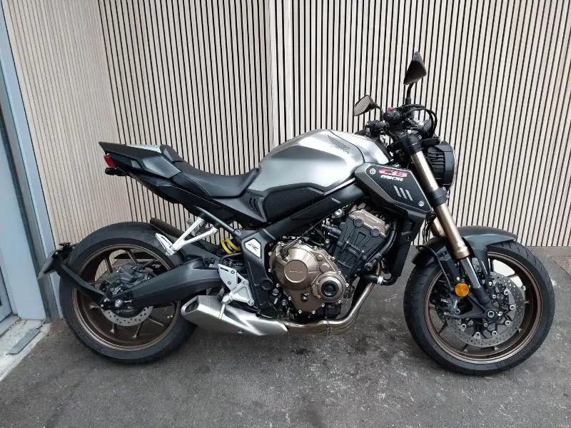 CB 650 R A2 