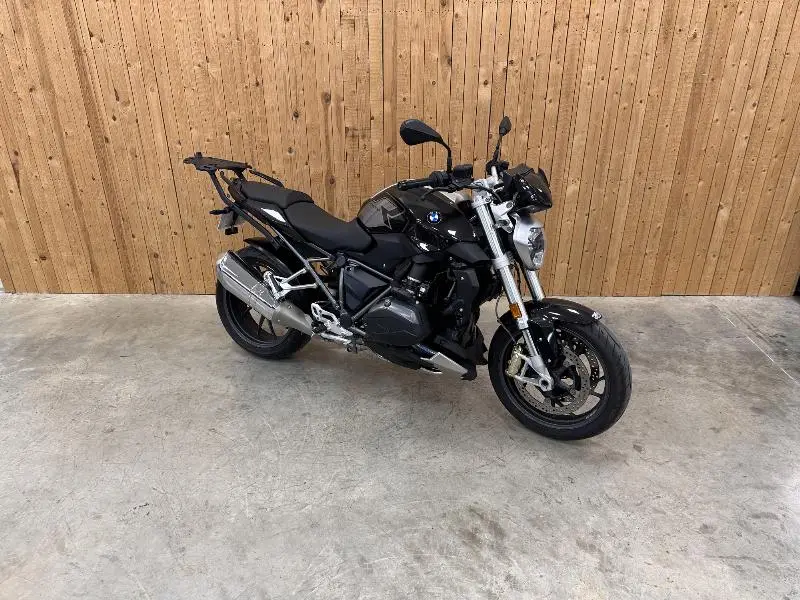 R 1200 R